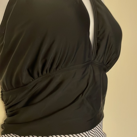 💙Black halter one piece swimsuit. - Picture 3 of 4